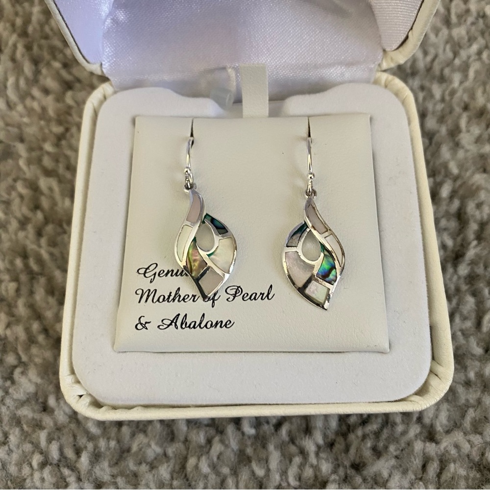 NWT Genuine Mother of Pearl and Abalone Sterling Silver Drop Earrings